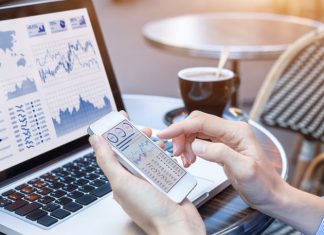 AI and Digital Resources in Fintech: Creating an Evolutionary Analytic Platform for “Risk” Estimation AI and Digital Resources in Fintech