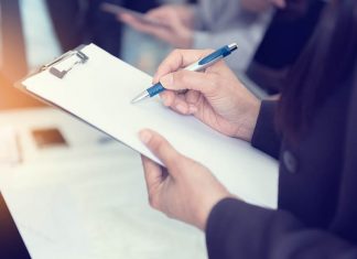 Why You Should Get Personalised Clipboards with Jumbo Traditional Clips for your Business