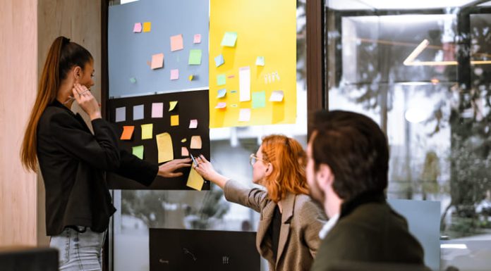 Knowledge Management: Bridging the Gap between Research and Practise