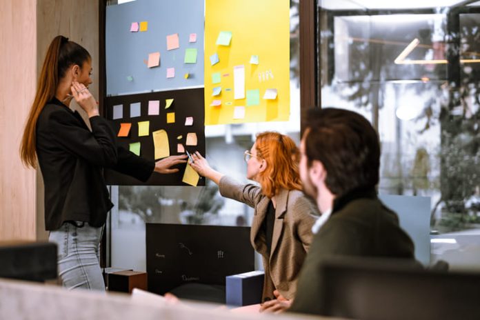 Knowledge Management: Bridging the Gap between Research and Practise