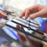 Choose the Perfect Mobile Phone Contract Right Now