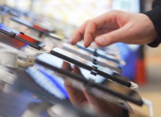 Choose the Perfect Mobile Phone Contract Right Now