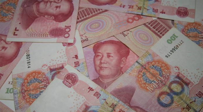 Investors hesitate as China warning signs emerge