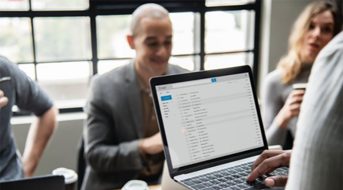 Why Transferring Email to Outlook is Not Always Easy