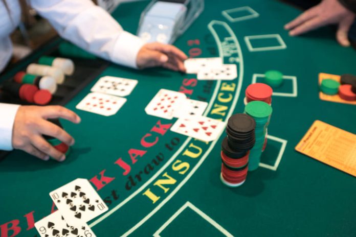 Common Blackjack Mistakes Players Should Avoid