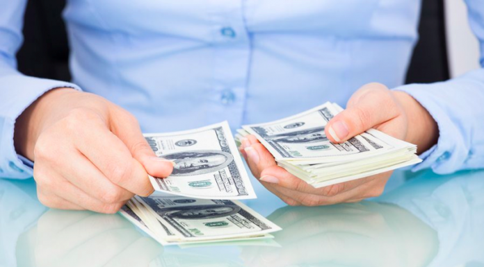 How Can You Benefit from Online Loans?