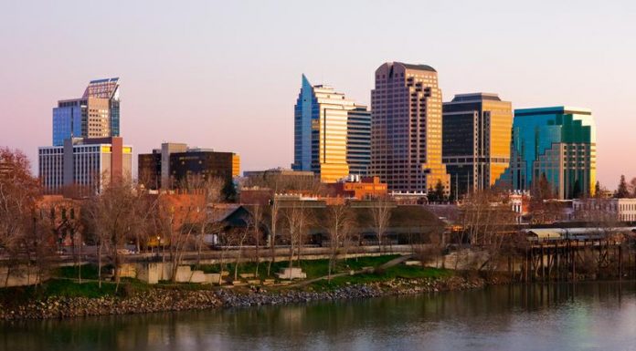 What you Should Know Before Moving to Sacramento Sacramento skyline