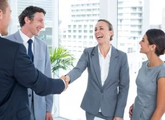 How to Make the Perfect First Impression in a Business Meeting business meeting tips