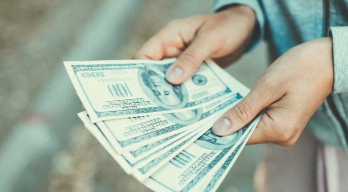 7 Ways How To Avoid Mistakes To Your Money money mistakes