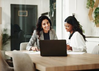 Negotiation is Pivotal Between an Employer and an Employee: Here is How a Negotiation Program Can Help You Employer and an Employee
