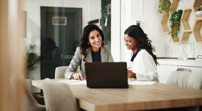 Negotiation is Pivotal Between an Employer and an Employee: Here is How a Negotiation Program Can Help You Employer and an Employee