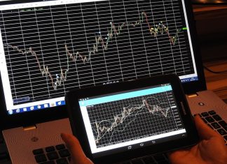 Forex Markets: British Pound Could Benefit As Safe-Haven