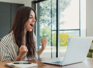 How To Stay Motivated While Working Remotely