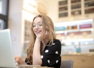How To Stay Motivated While Working Remotely
