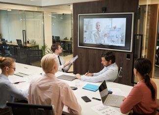The Pros And Cons Of Using Online Meeting Technology