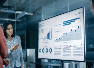 What Does a PEO Do and How Can It Benefit Your Company?