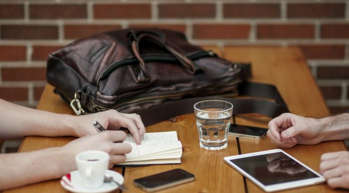 How To Deal With A Manager Who Is Leaving: Last Attempts To Regain Him/Her