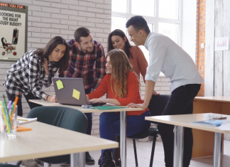 How to Lead Other Students — 10 Tips