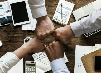 Tips to Make Your Business Stronger in 2021 Business