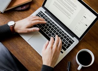 Signing Contracts Online