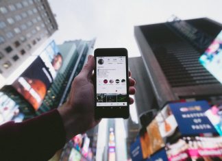 How IoT Transforms the Retail Industry IoT