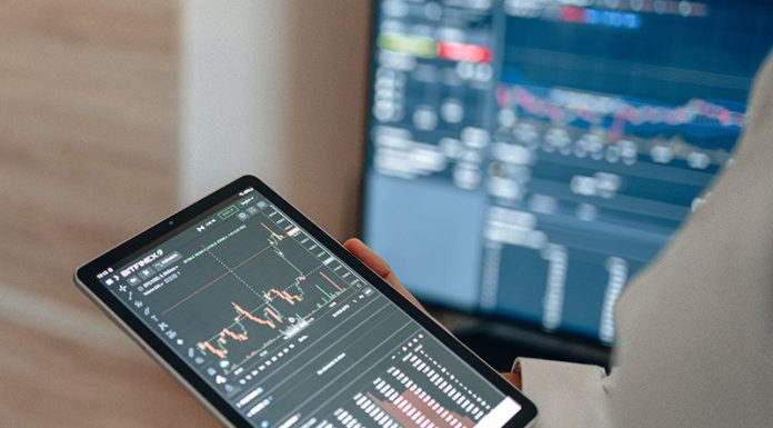 What has helped the traders to make good revenues from bitcoin trading? bitcoin trading