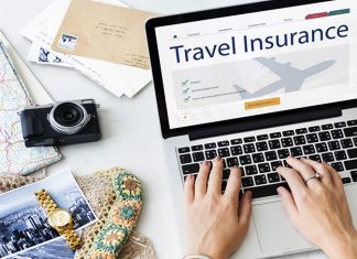 buying online travel insurance