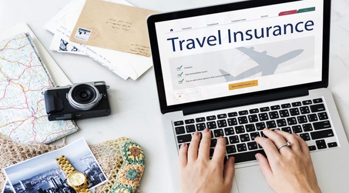 buying online travel insurance