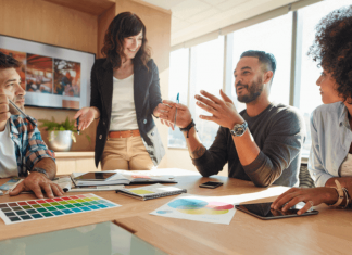4 Ways to Boost Your Leadership Skills