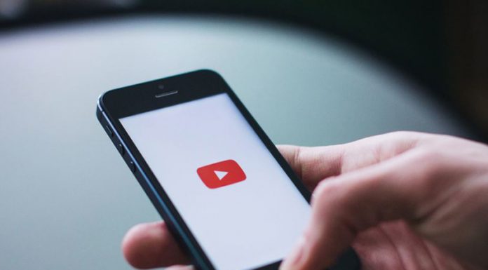 Streaming vs. Torrent