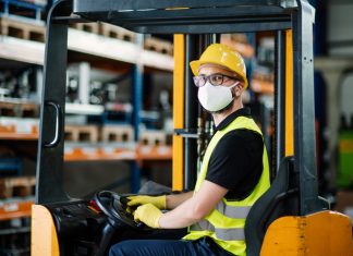 Remarkable benefits of forklift driving courses
