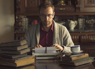 Learning from the Pros: 5 Best-Selling Authors Give Writing Advice Writing