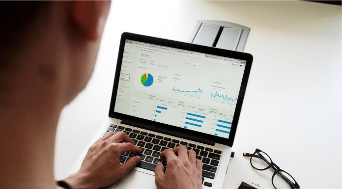 Headhunting At Your Competition – 5 Ways To Draw Talent To Your Company Headhunting