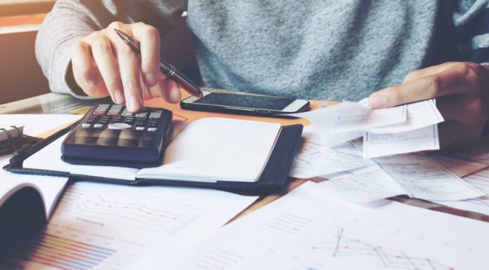 What to Prefer While Selecting Invoicing Platform for Your Business Invoicing