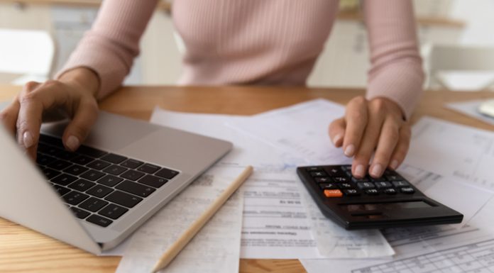 Payday Loans vs. Personal Loans Payday Loans vs. Personal Loans