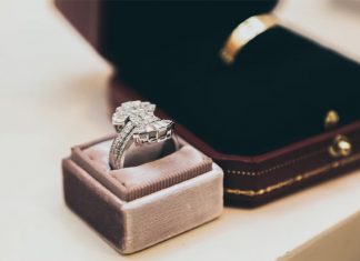 Antique Jewelry