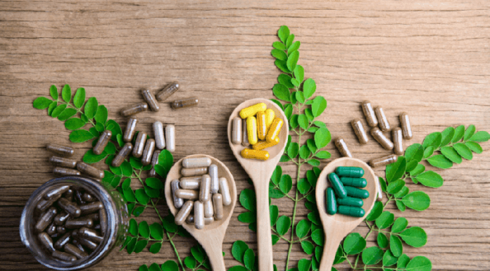 Top 3 Reasons Why You Should Incorporate Herbal Supplements Into Your Life
