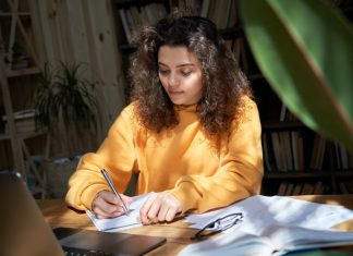 Don’t Buy Deductive Essay Online: How to Write a Piece on Your Own Student Writing Essay