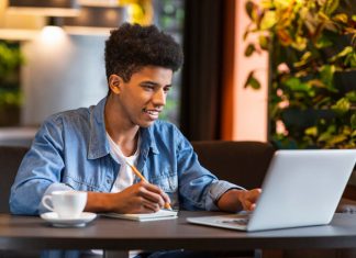 6 Interesting Summer Jobs for Teenagers Interested in Business Summer Job