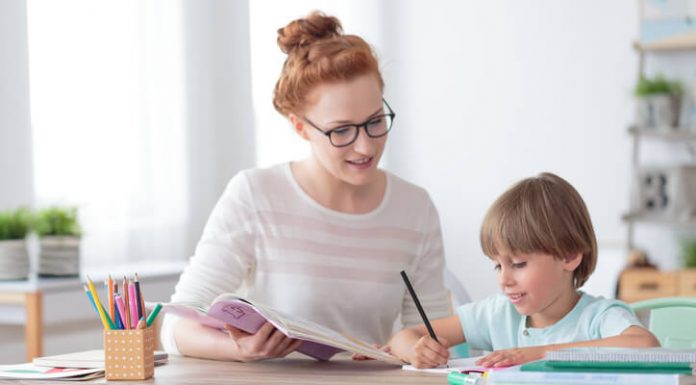 Thinking of Starting a Tutoring Business? Here’s What to Consider Private Tutor
