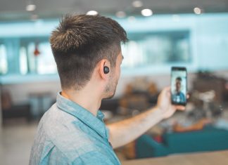 6 Best Practices For Using Video Calls to Win Sales Using Video Calls to Win Sales