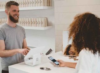 Customer Acquisition vs Customer Retention: Which is More Important? Customer Acquisition vs Customer-Retention