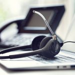 How to Choose the Best VoIP Provider for Your Business VOIP headset