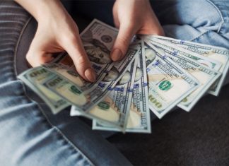 Common Money Mistakes to Avoid in College Money Mistakes