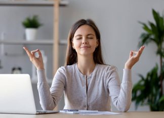 6 Stress Relieving Wellness Trends You Need to Look Out for in 2022 Relaxing