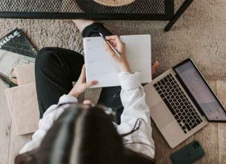 Why it is Necessary to Hire Essay Writing Services essay writing services