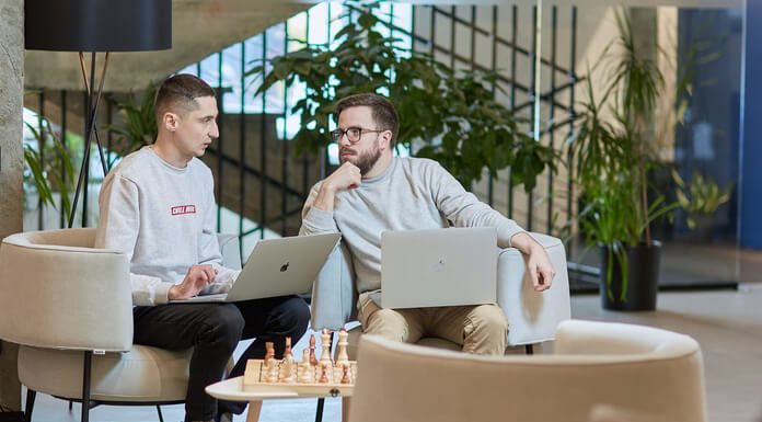 mobidev-office-works-as-usually