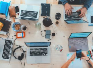 5 Reasons Why Startups Need to Invest in Mobile Development