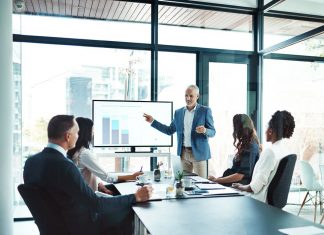 6 Expert Tips For Giving A Powerful Business Presentation Business Presentation