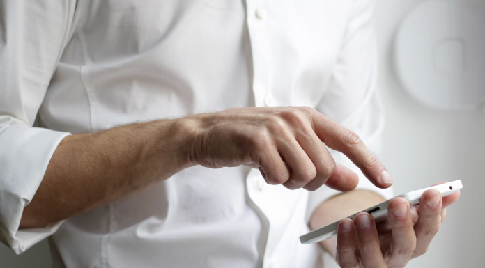 3 iPhone Monitoring Apps That Work With Two Factor Authentication iphone monitoring